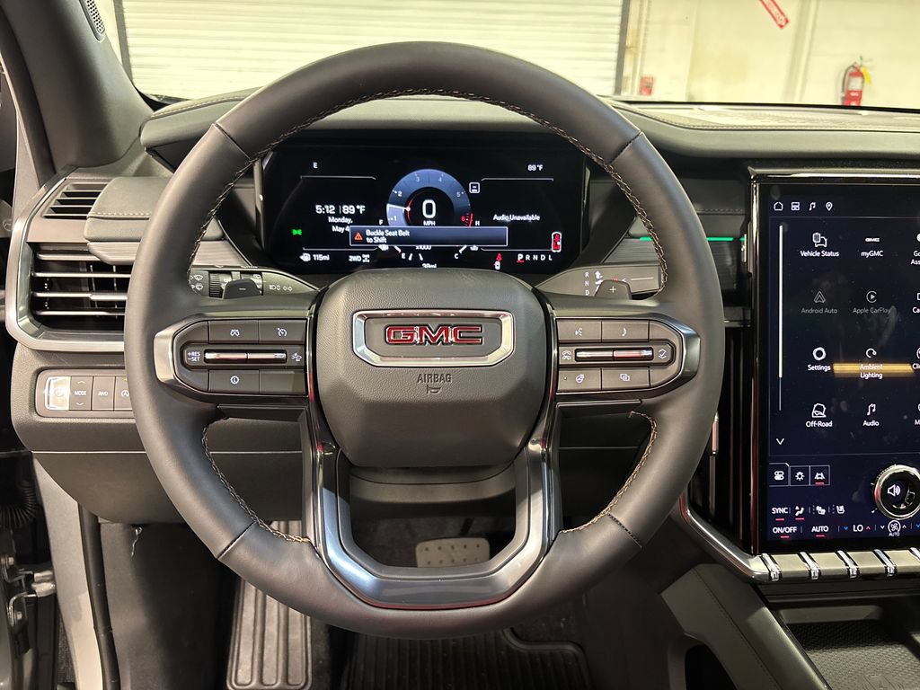 New 2026 GMC Acadia AT4 w/ Luxury Package AWD/4WD image 34