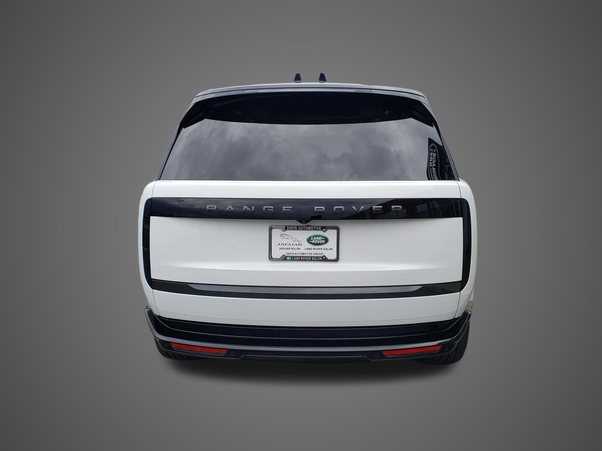 New 2026 Land Rover Range Rover SE AWD/4WD image 6