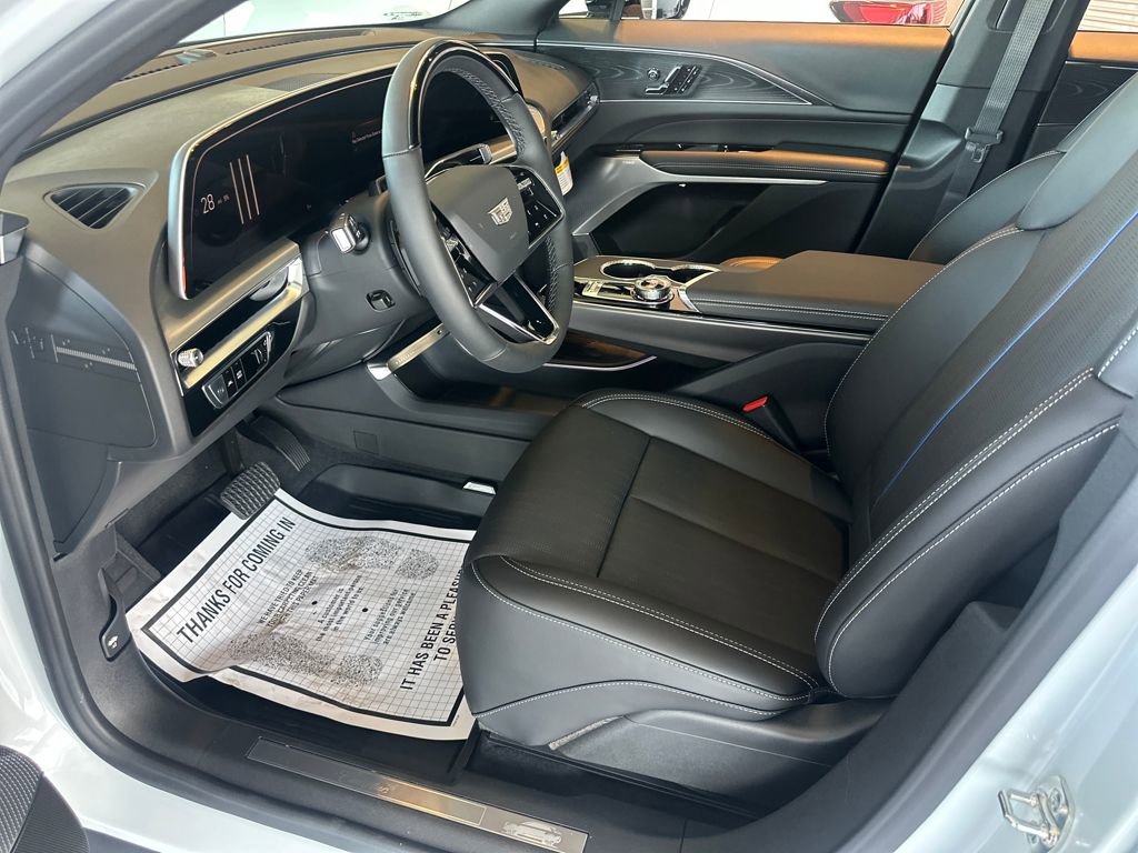 New 2026 Cadillac Lyriq Premium Luxury image 4