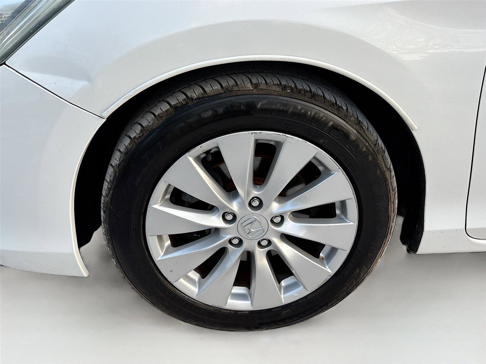 Used 2014 Honda Accord EX-L image 31