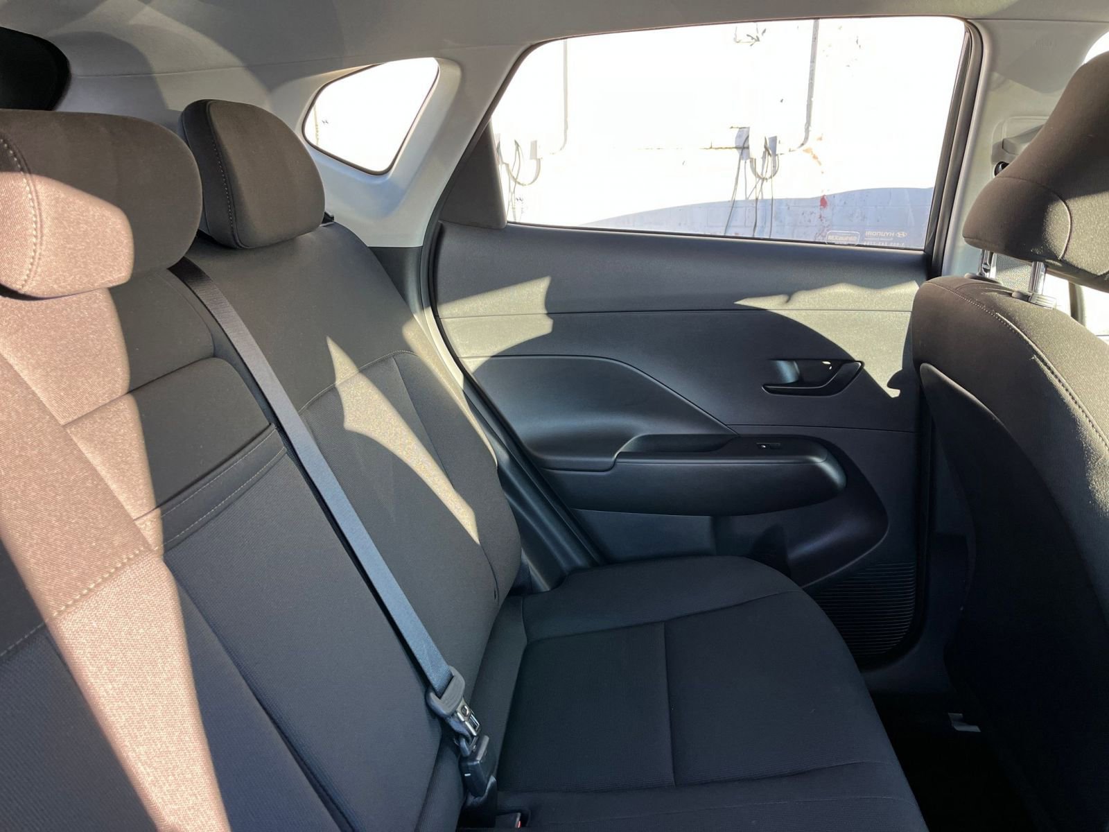 Used 2025 Hyundai Kona SEL image 37