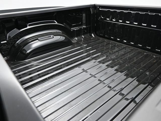 New 2026 RAM 1500 4x4 Crew Cab image 17