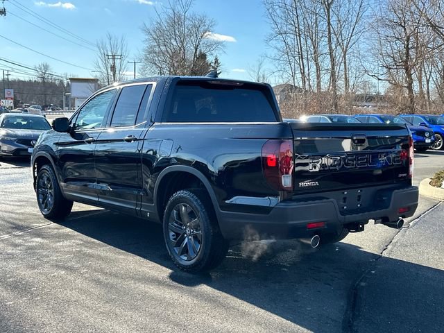 Used 2024 Honda Ridgeline Sport image 2