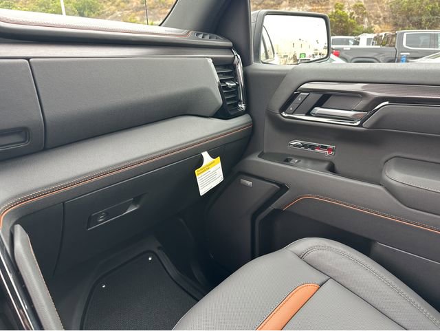 New 2026 GMC Sierra 1500 AT4 w/ AT4 Premium Package AWD/4WD image 8