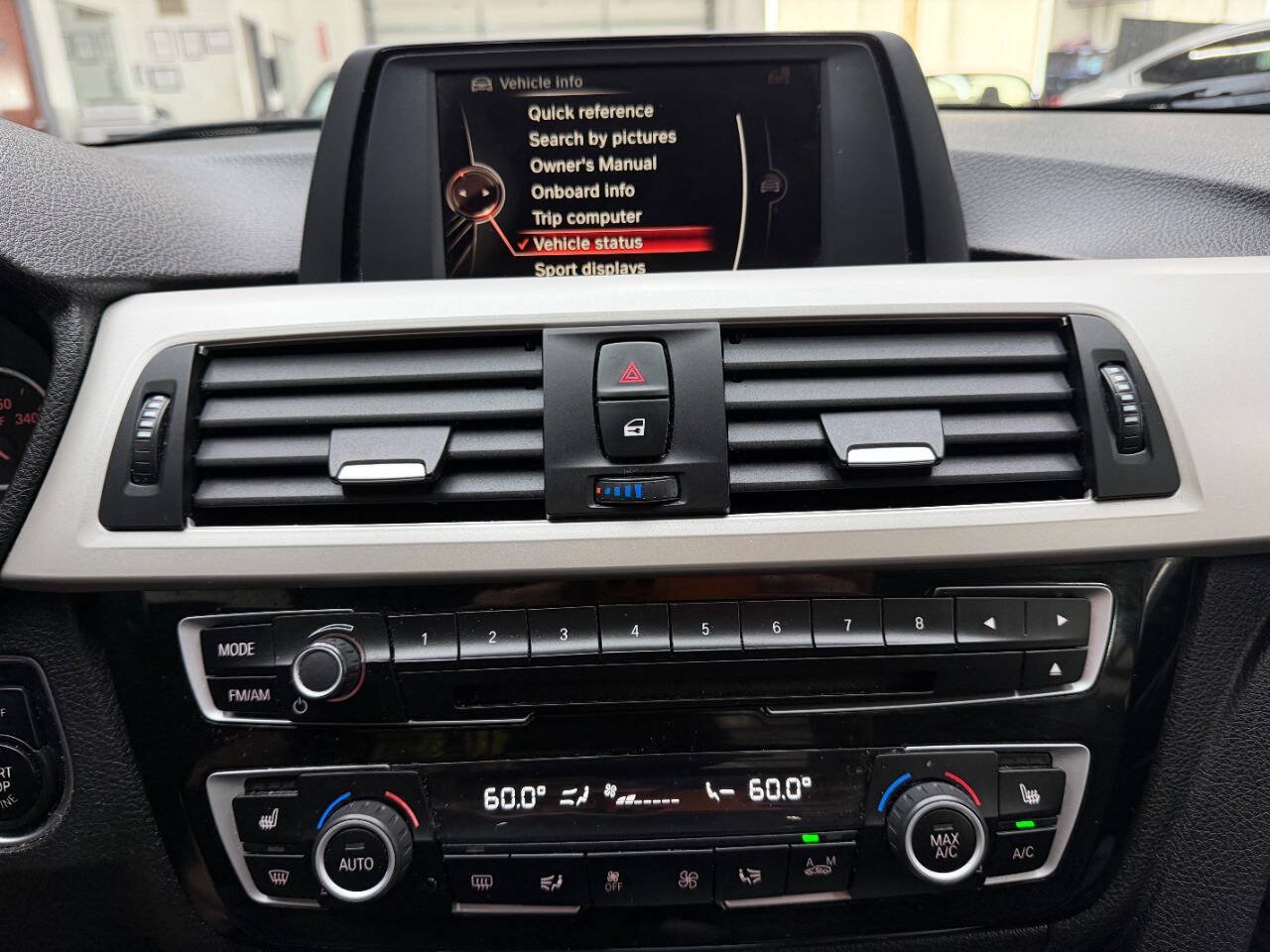 Used 2016 BMW 320i xDrive Sedan AWD/4WD image 26