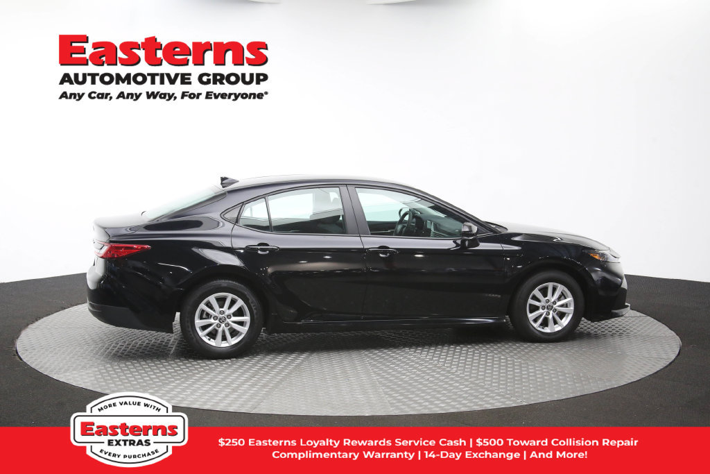 Used 2026 Toyota Camry LE FWD image 45