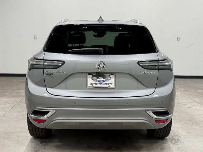 Used 2023 Buick Envision Avenir image 10