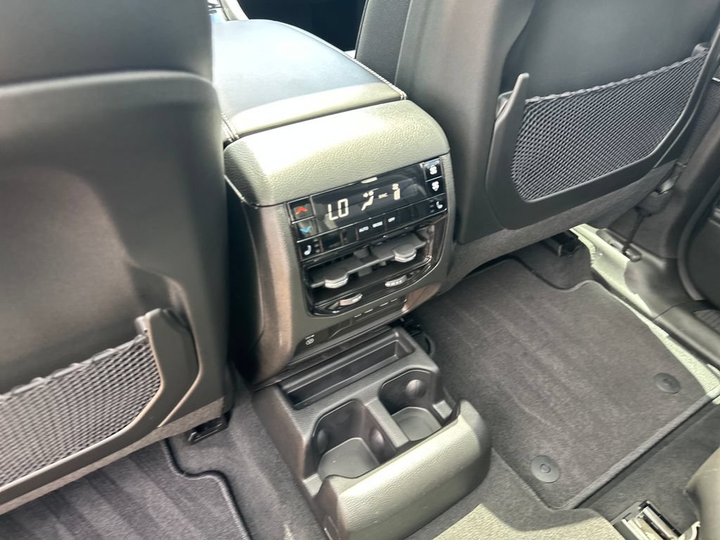 Used 2026 Jeep Grand Cherokee L Limited w/ Limited Altitude Package AWD/4WD image 54