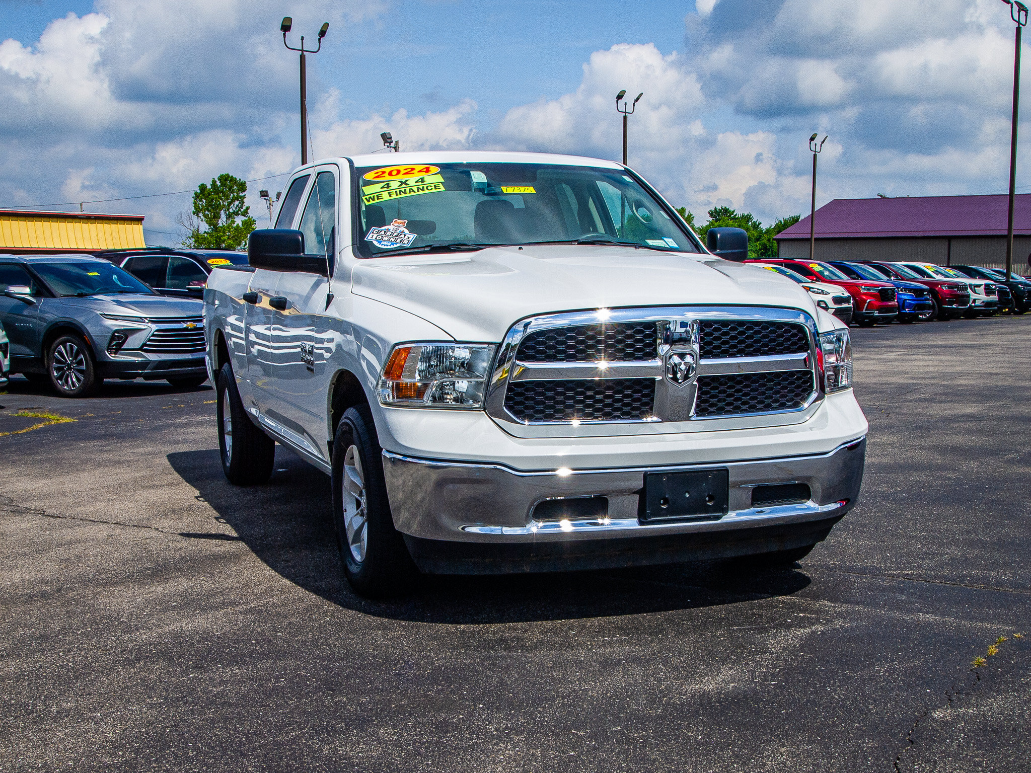 Used 2024 RAM 1500 Classic SLT AWD/4WD image 10