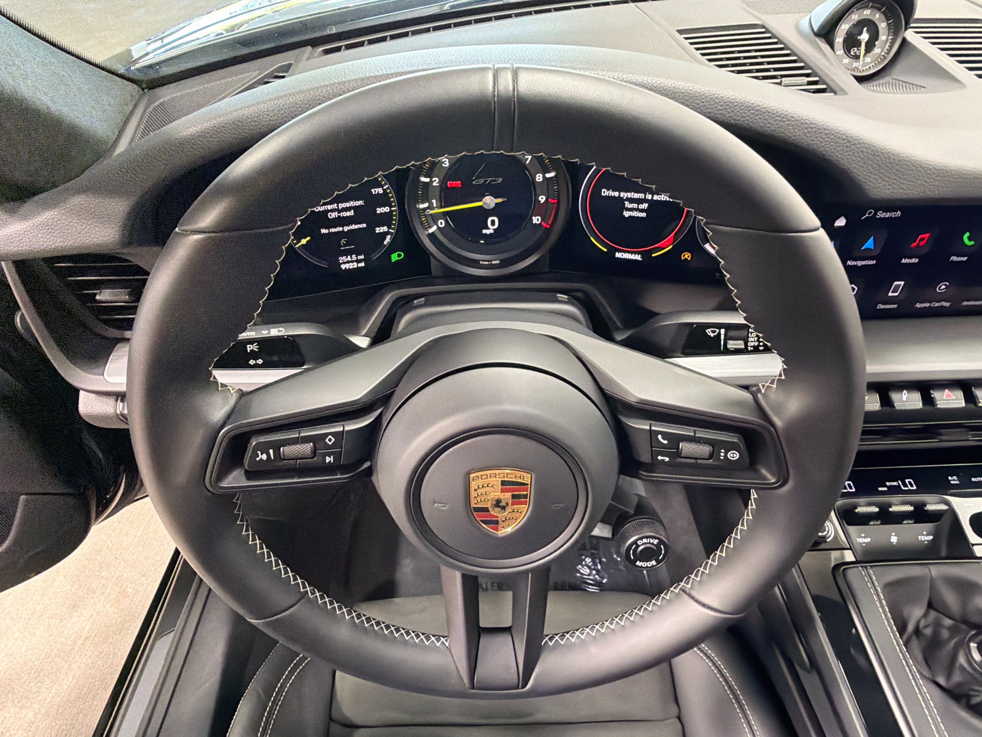 Certified 2022 Porsche 911 GT3 RWD image 35