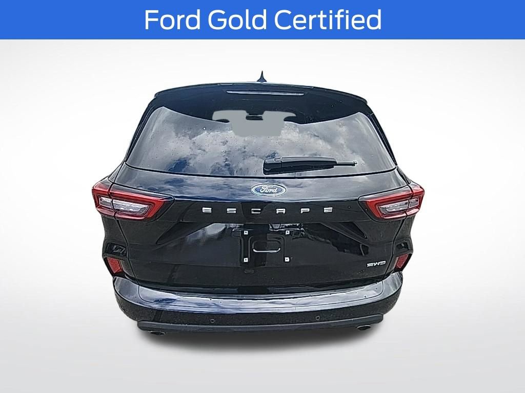 Certified 2023 Ford Escape ST-Line w/ Tech Pack #1 image 7