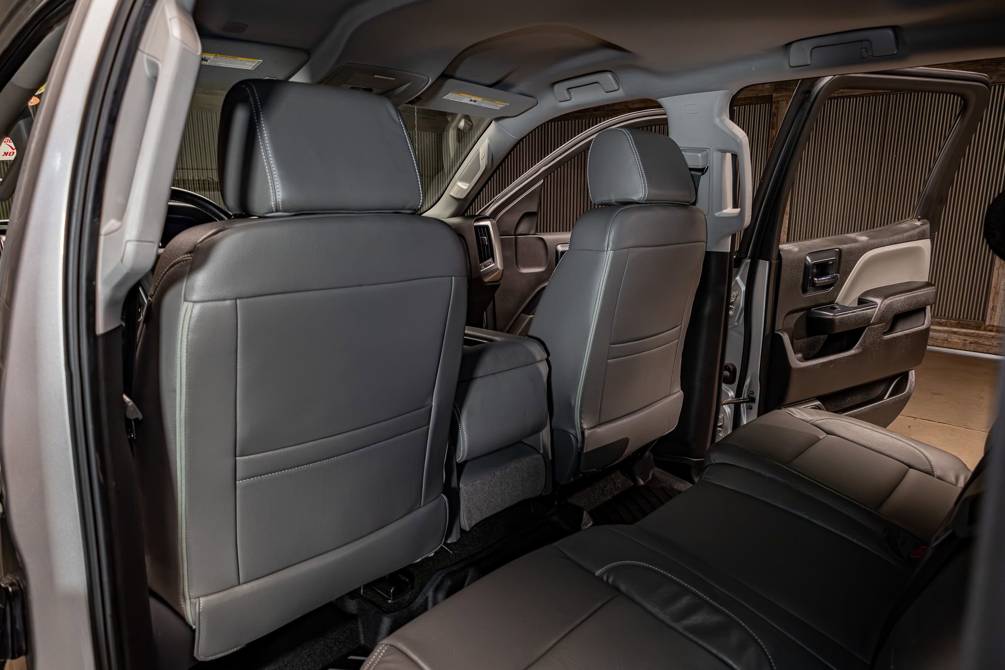 Used 2018 Chevrolet Silverado 1500 Custom w/ Custom Value Package AWD/4WD image 21