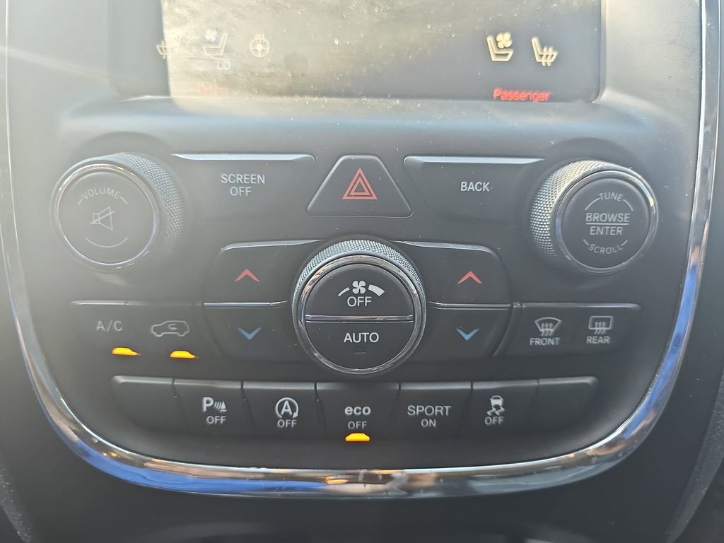 Used 2017 Dodge Durango Citadel w/ Premium Entertainment Group AWD/4WD image 25