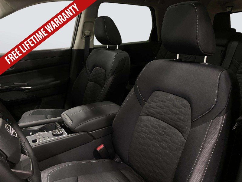 New 2026 Nissan Pathfinder SV w/ SV Premium Package AWD/4WD image 30
