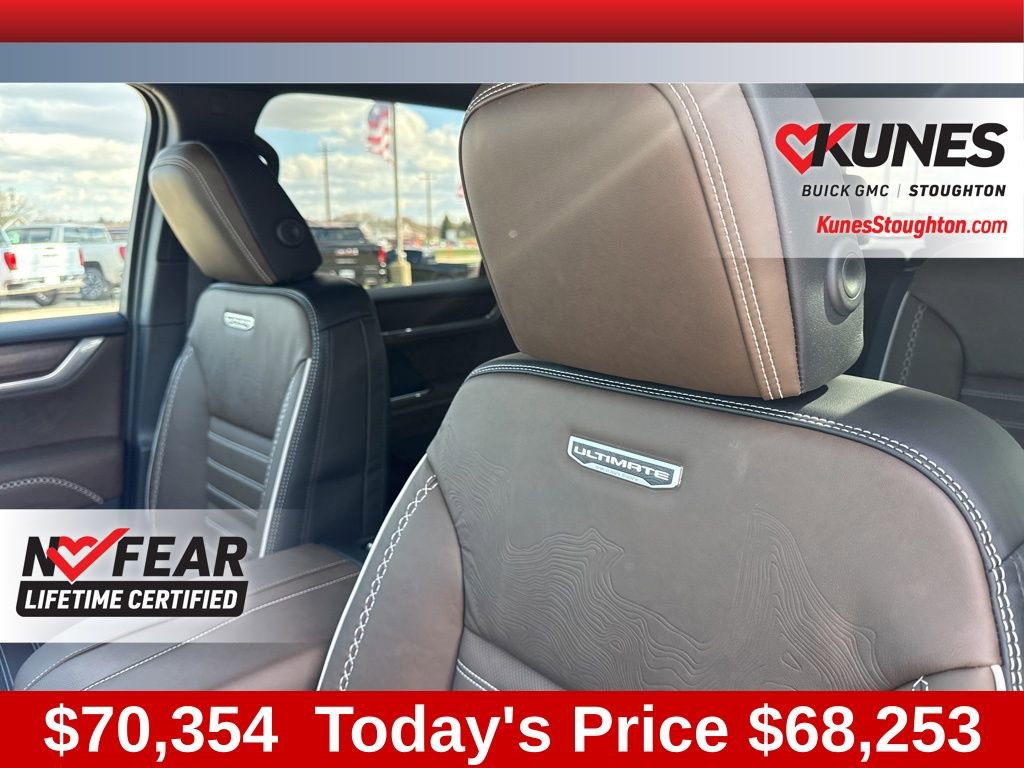 New 2026 GMC Acadia Denali Ultimate w/ LPO, Floor Liner Package AWD/4WD image 30