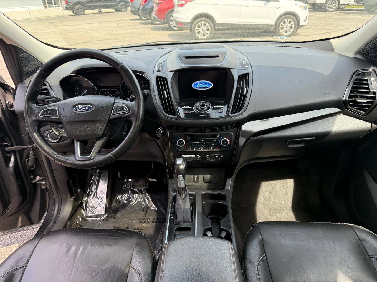 Used 2018 Ford Escape Titanium w/ Ford Safe & Smart Package AWD/4WD image 17