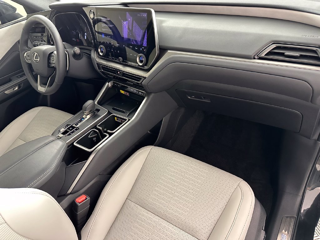 Used 2026 Lexus TX 350 AWD image 21