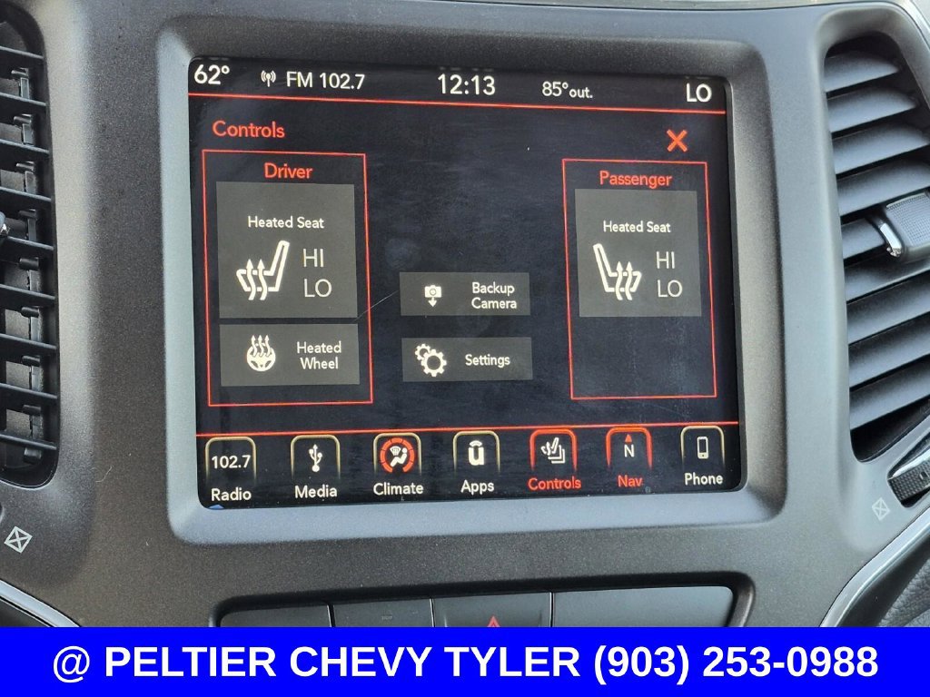 Used 2019 Jeep Cherokee Trailhawk w/ Cold Weather Group AWD/4WD image 25