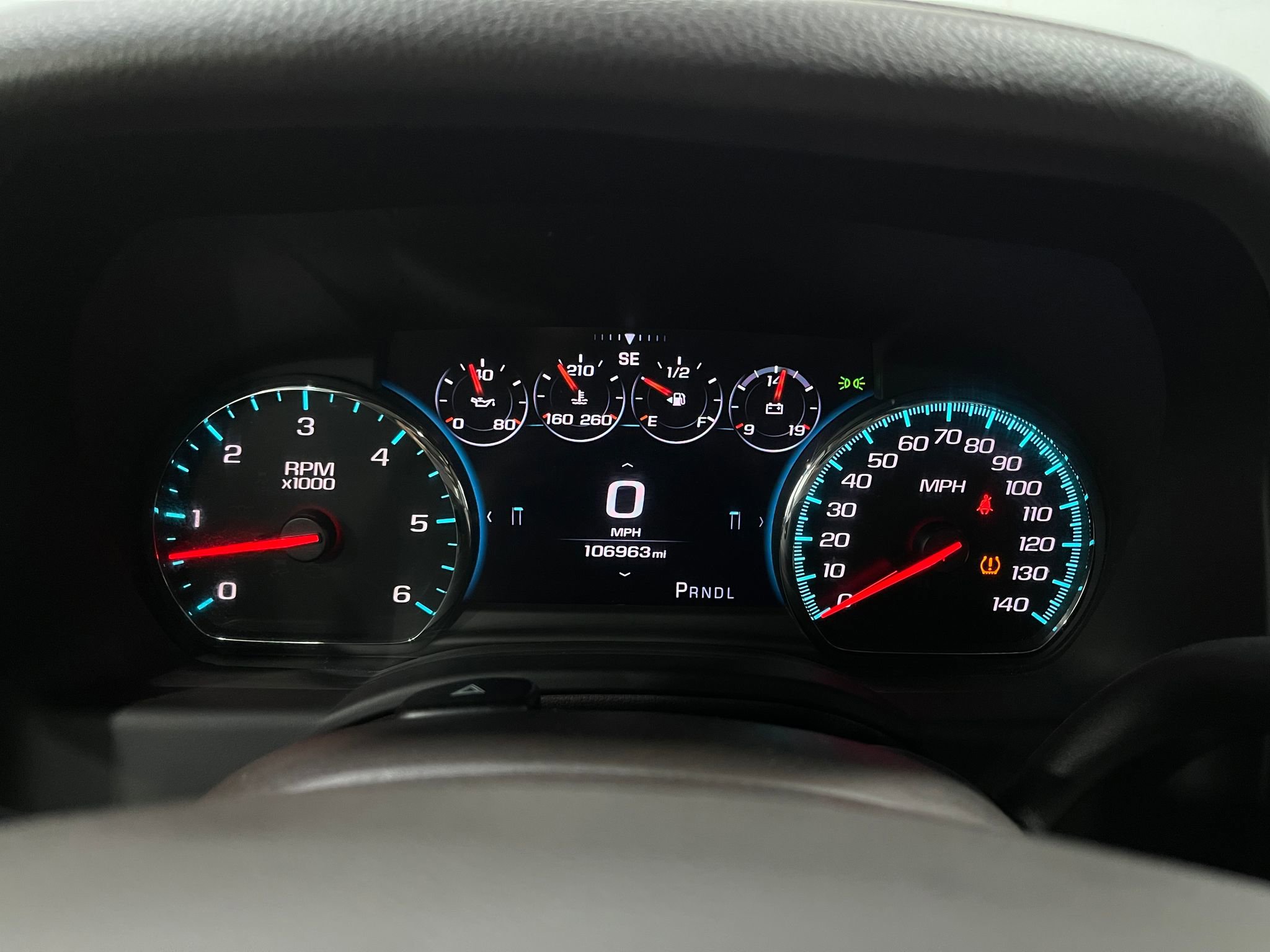 Used 2018 GMC Yukon Denali image 23