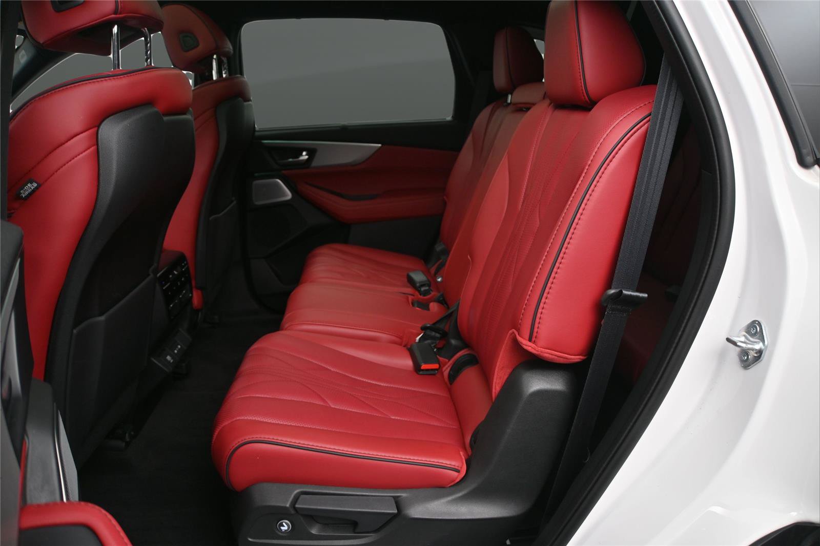 Certified 2025 Acura MDX A-Spec AWD/4WD image 9
