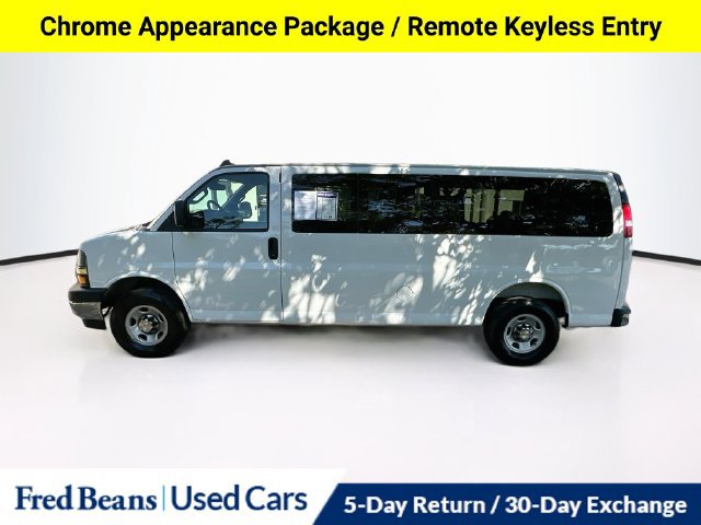 Used 2025 Chevrolet Express 3500 LT w/ LT Preferred Equipment Group RWD image 7