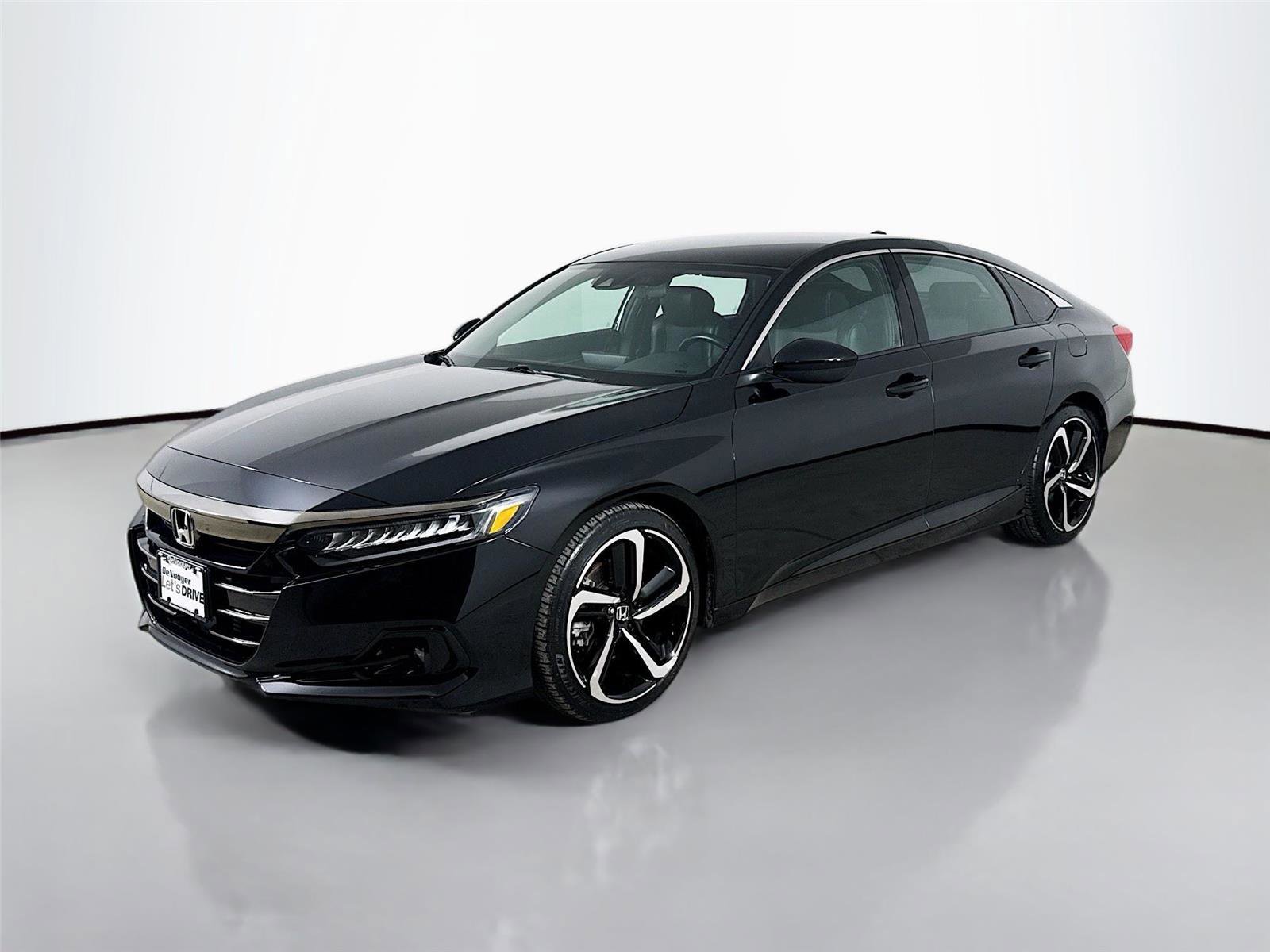 Used 2022 Honda Accord Sport image 4