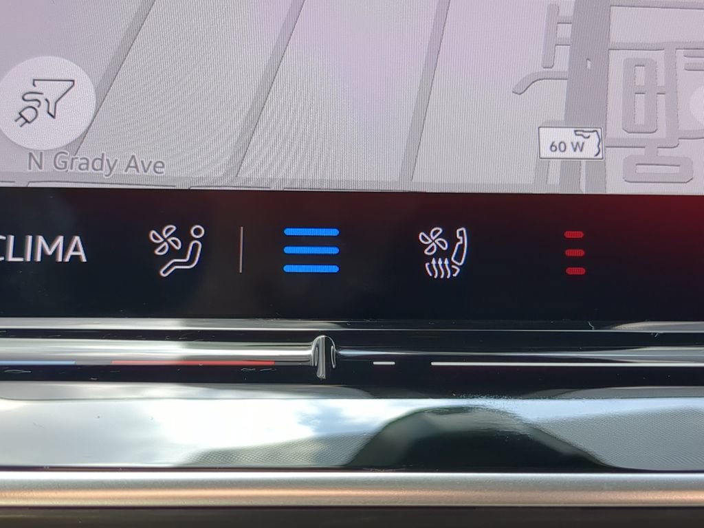 Certified 2025 Volkswagen ID.4 Pro S RWD image 27