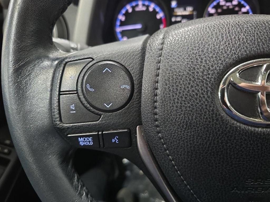 Used 2018 Toyota RAV4 XLE w/ Plus Extra Value Package AWD/4WD image 20