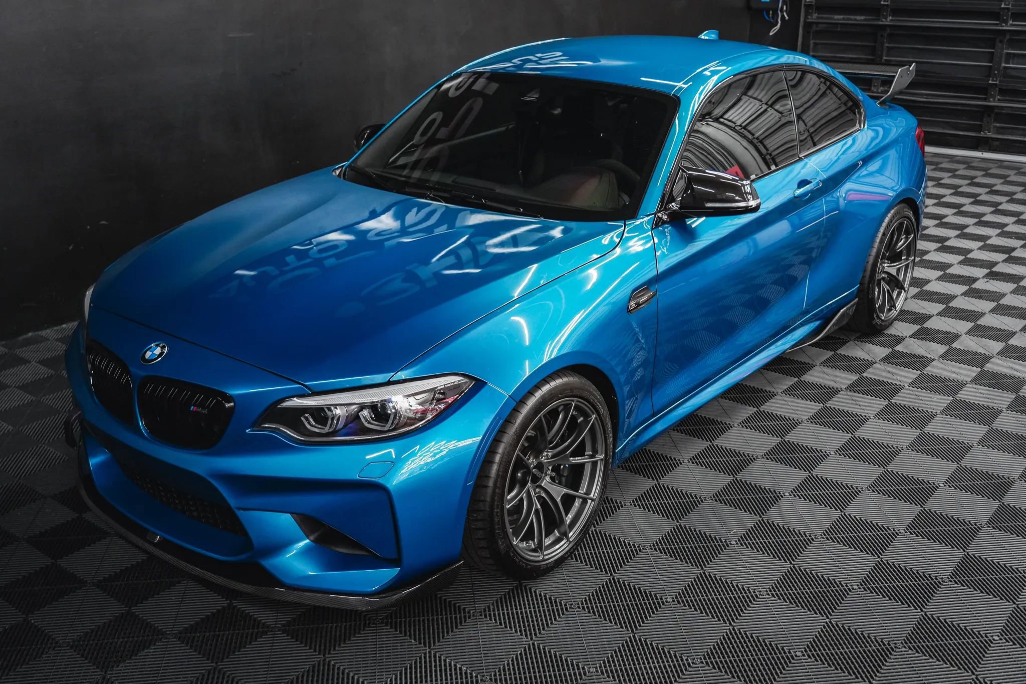 Used 2018 BMW M2 RWD image 31