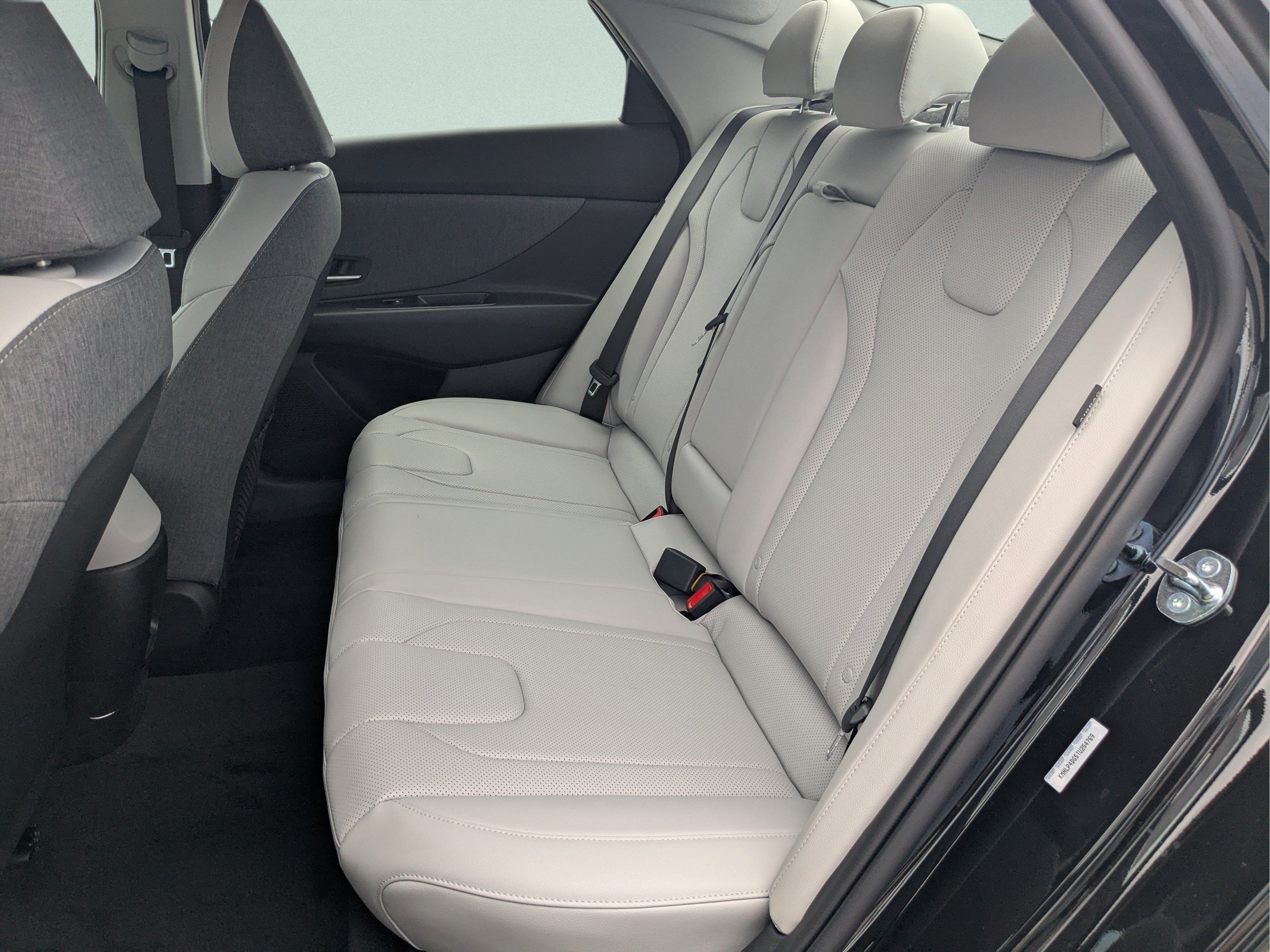 New 2026 Hyundai Elantra Limited FWD image 13