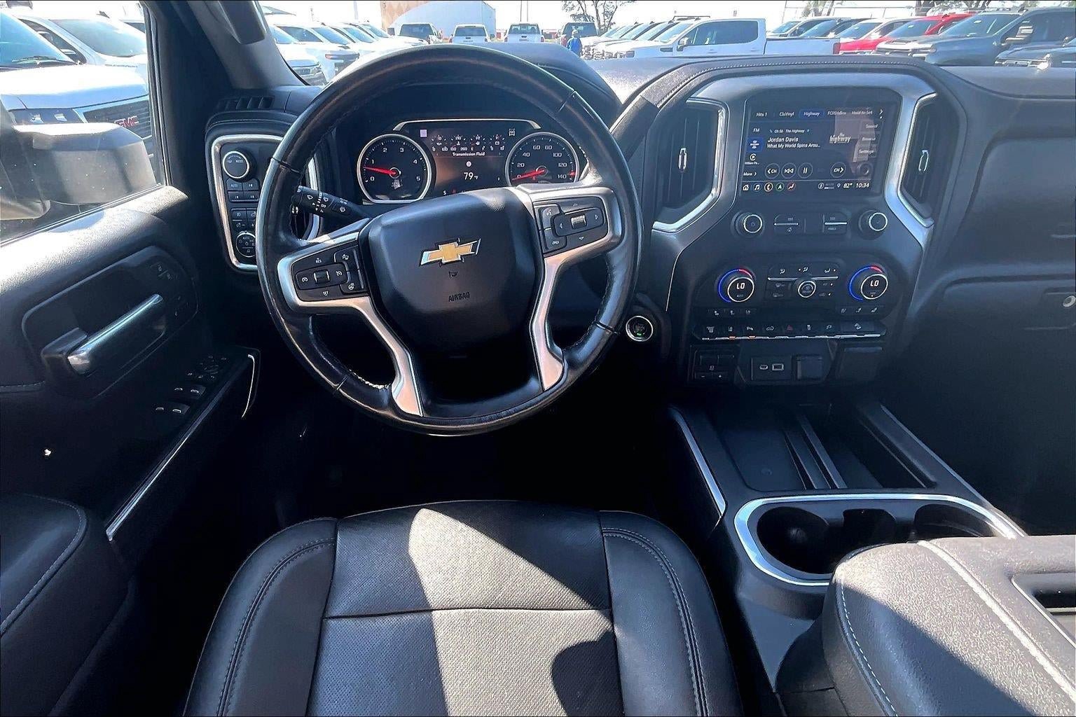 Used 2021 Chevrolet Silverado 2500 LTZ w/ LTZ Premium Package AWD/4WD image 5