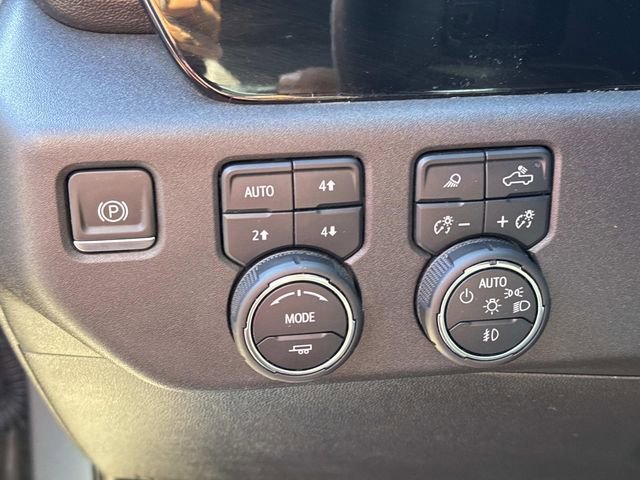 Used 2023 Chevrolet Silverado 1500 LT Trail Boss w/ LT Trail Boss Premium Package image 27