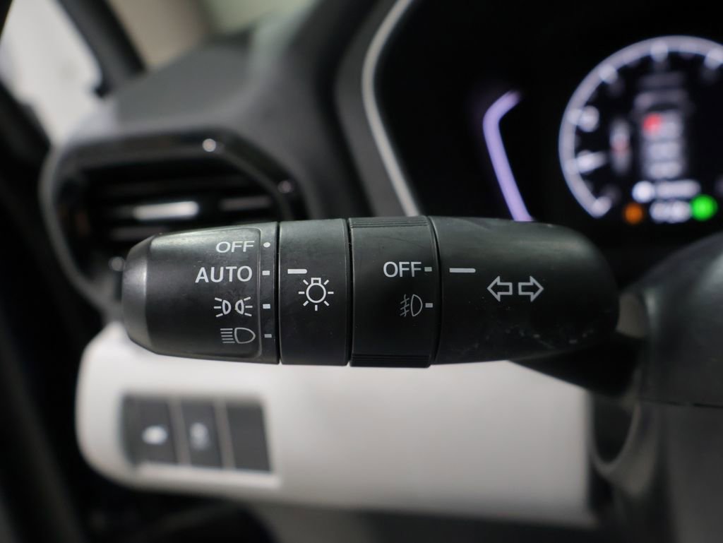 Used 2025 Honda Pilot Touring image 38