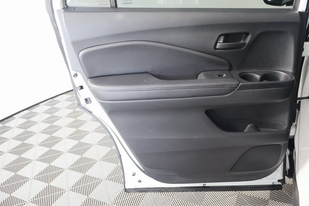 Used 2023 Honda Passport EX-L image 13