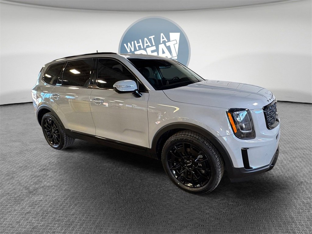 Used 2022 Kia Telluride SX w/ Nightfall Edition Package