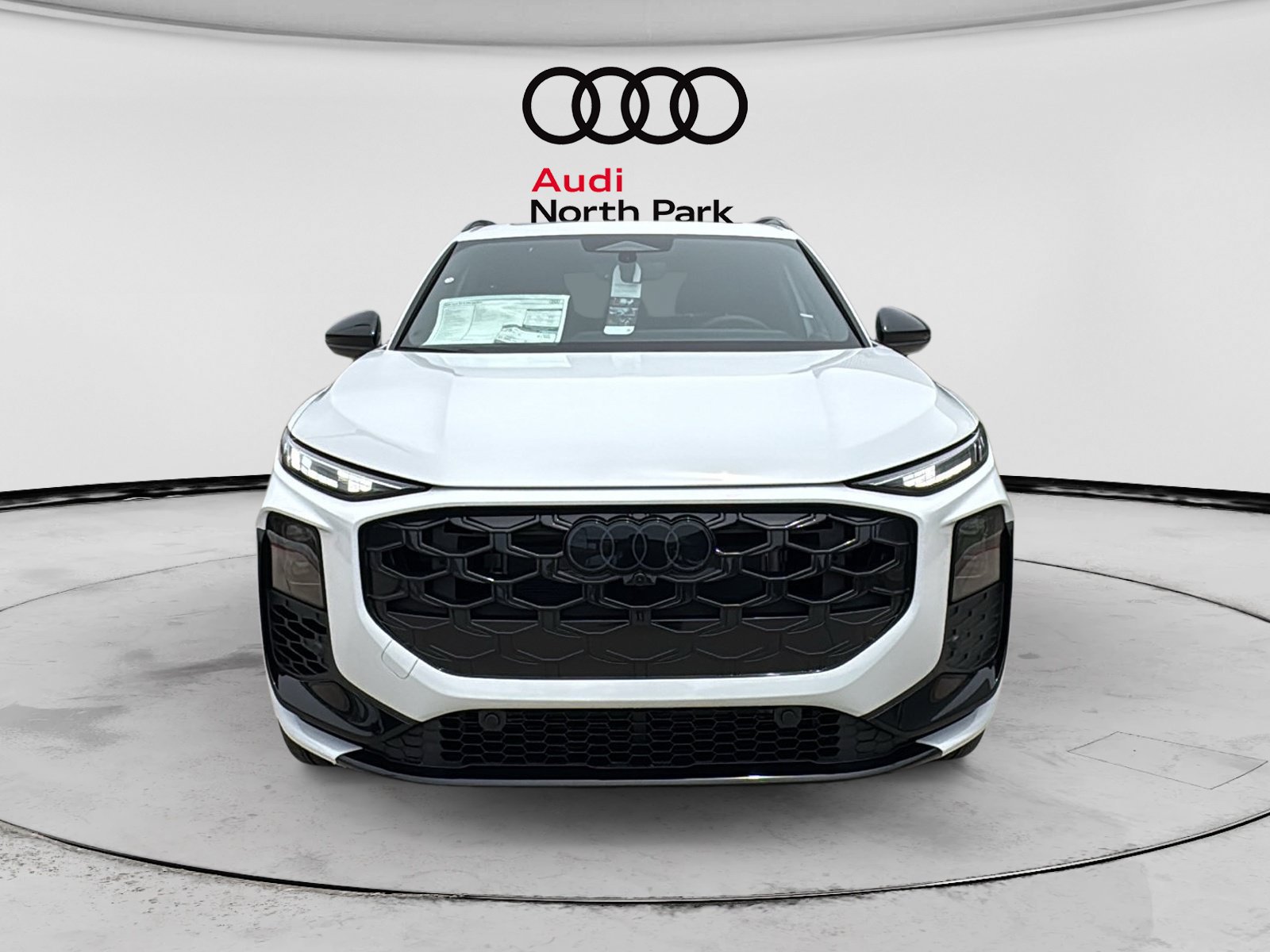 New 2026 Audi Q3 quattro 2.0T AWD/4WD image 2