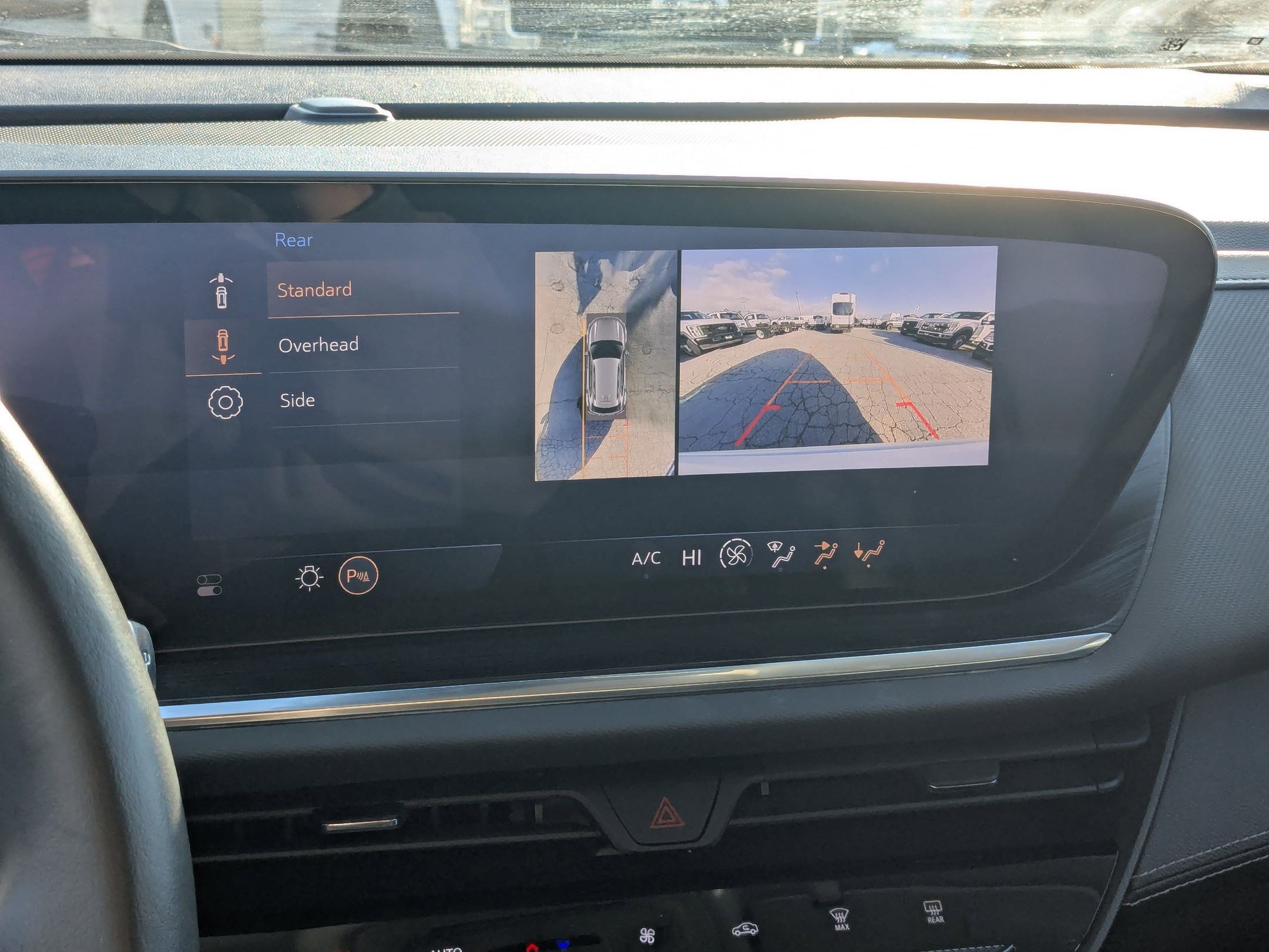 Used 2024 Buick Envision Preferred image 23