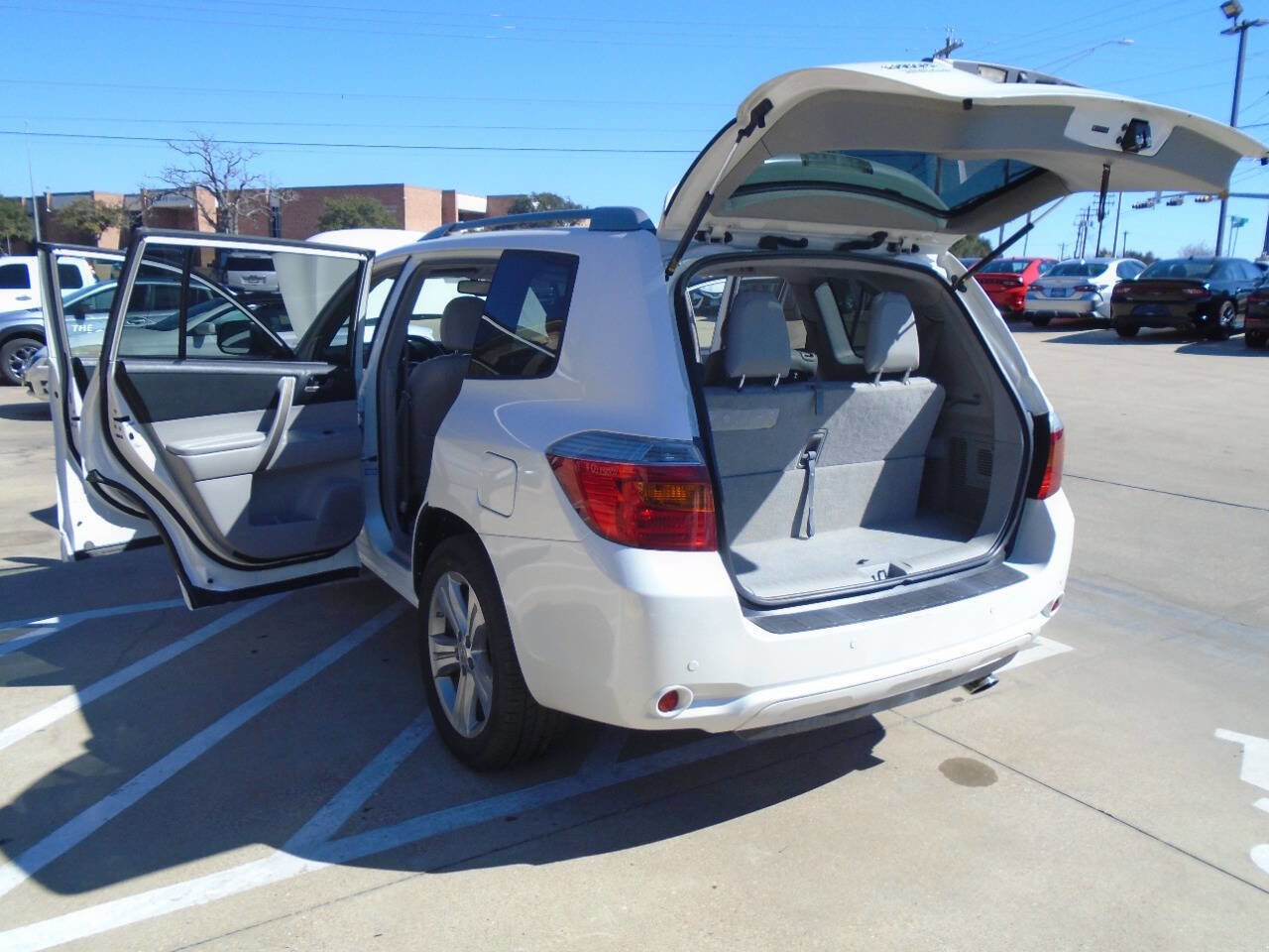 Used 2008 Toyota Highlander Sport image 26