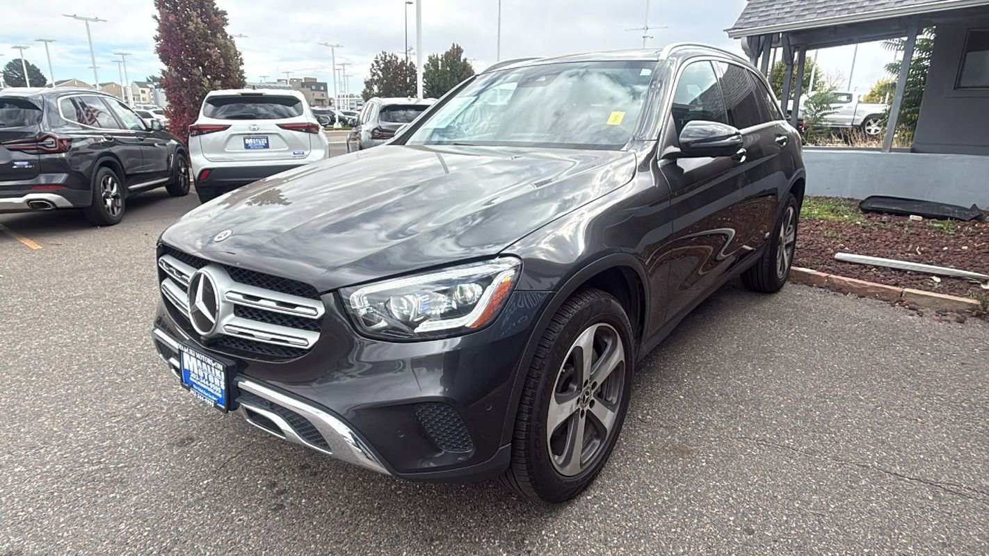 Used 2022 Mercedes-Benz GLC 300 4MATIC image 3