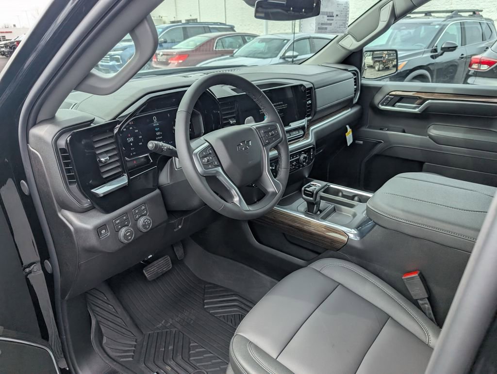 New 2026 Chevrolet Silverado 1500 RST w/ RST All Star Premium Package image 14