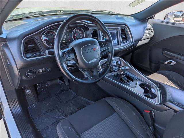 Used 2021 Dodge Challenger SXT image 9