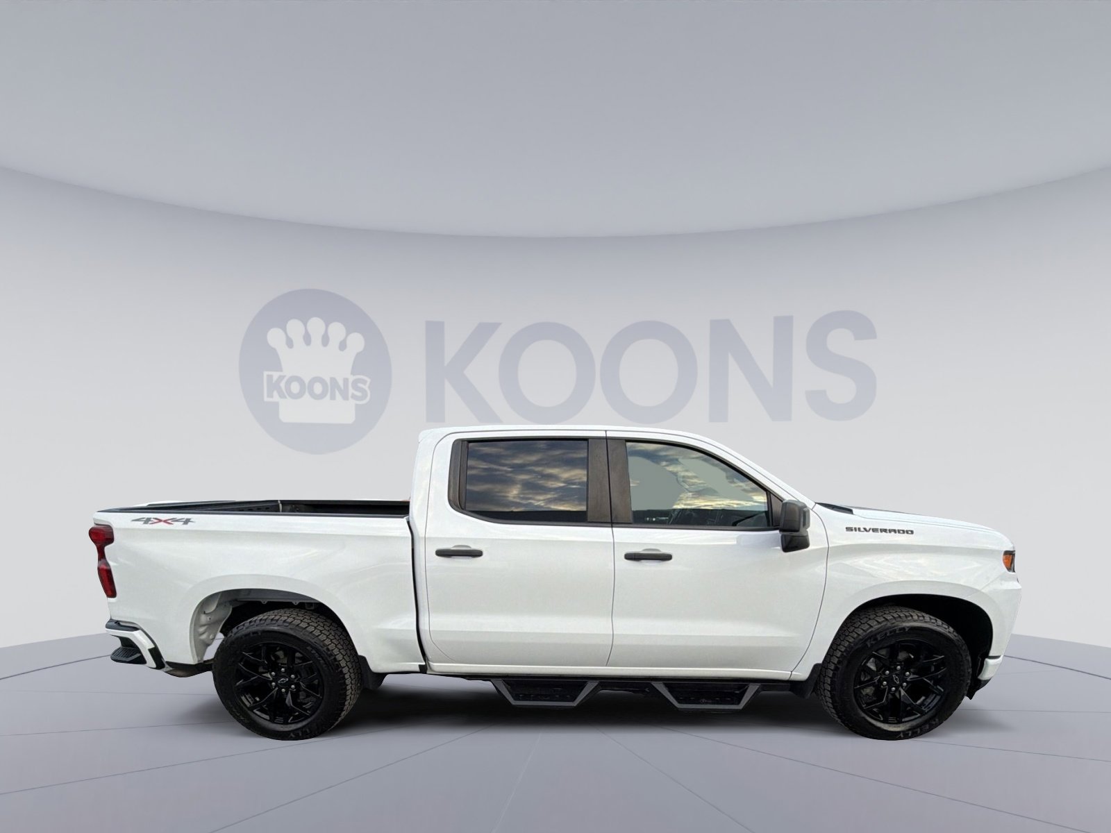 Used 2022 Chevrolet Silverado 1500 Custom w/ LPO, Blackout Package image 8