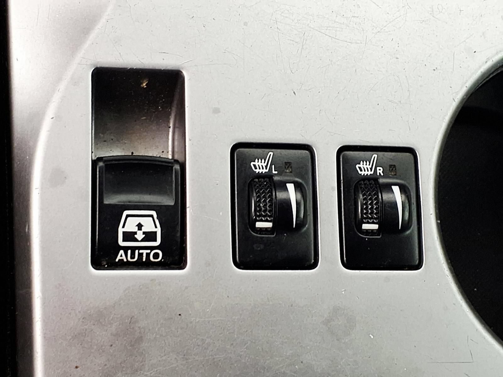 Used 2015 Toyota 4Runner SR5 Premium RWD image 22