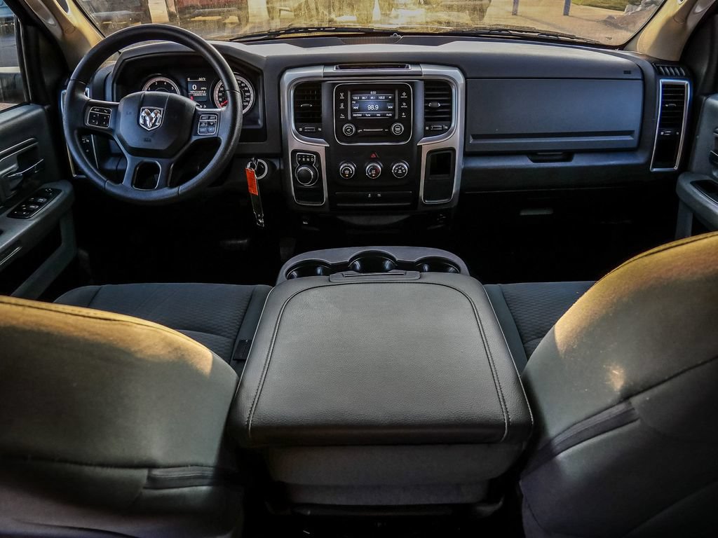 Used 2019 RAM 1500 Classic SLT RWD image 22