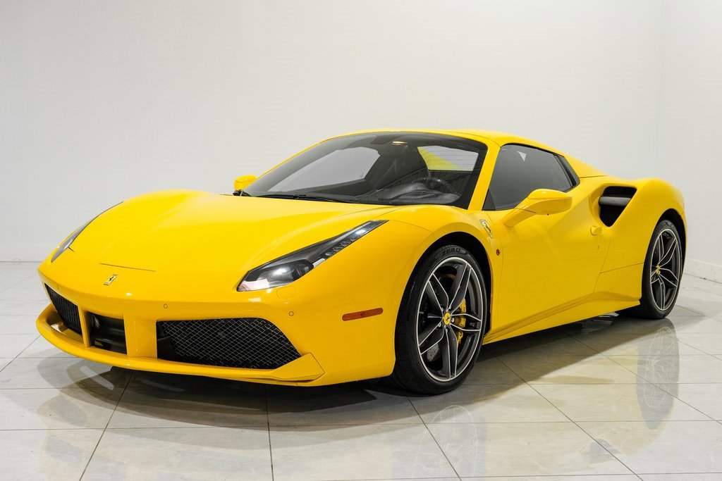 Used 2017 Ferrari 488 Spider image 2