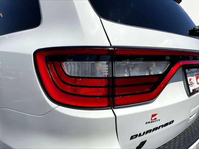 Used 2022 Dodge Durango R/T w/ Blacktop Package AWD/4WD image 25