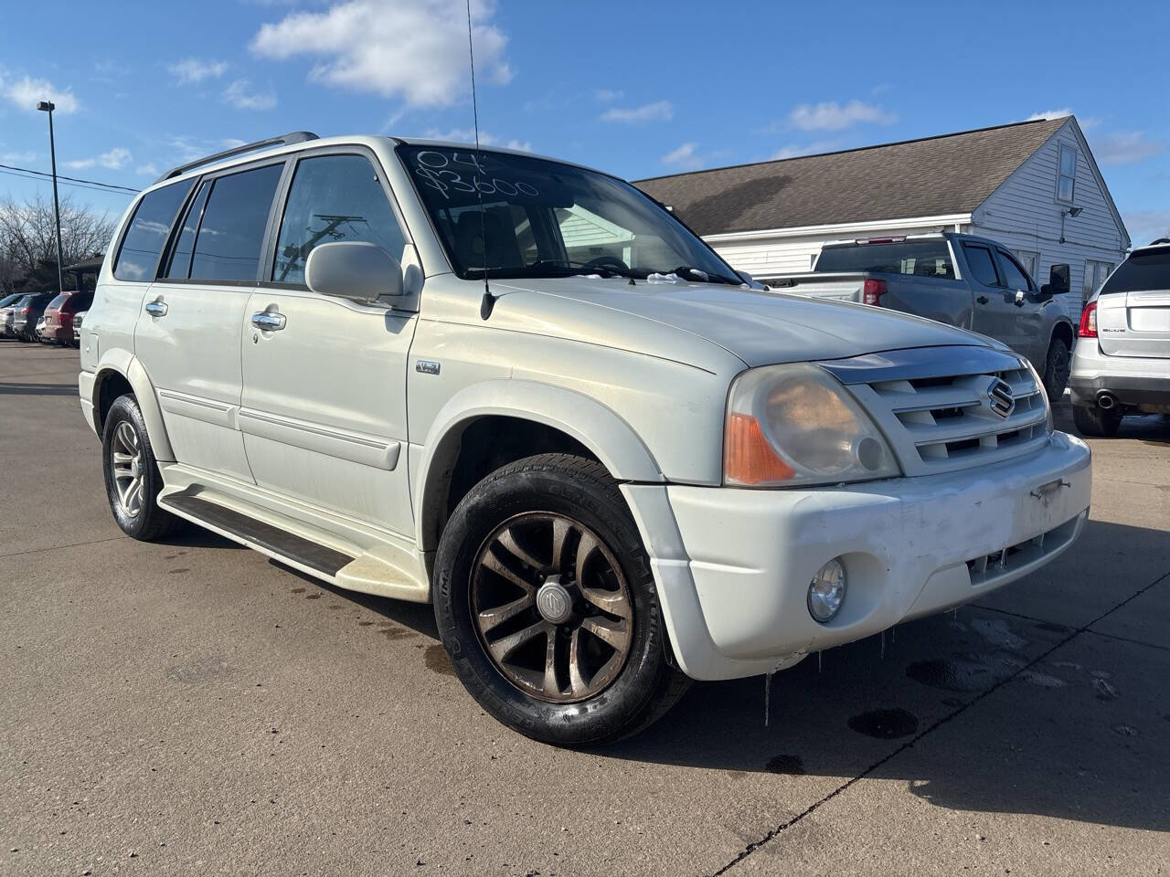 Used 2004 Suzuki XL7 LX image 5