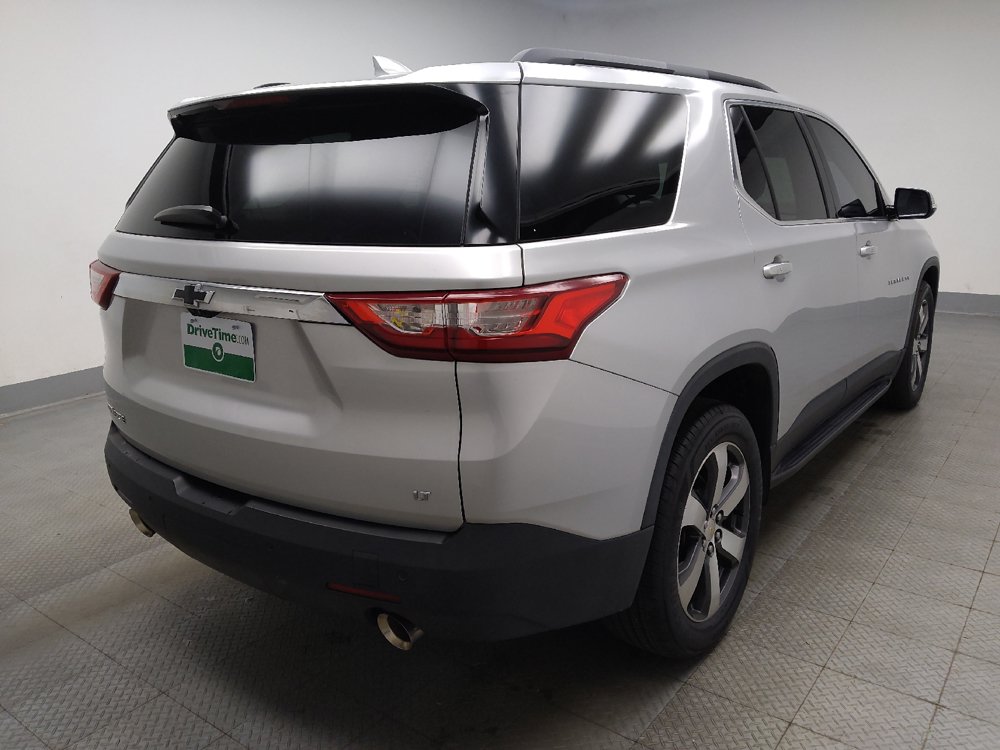Used 2019 Chevrolet Traverse LT w/ LT Premium Package FWD image 9