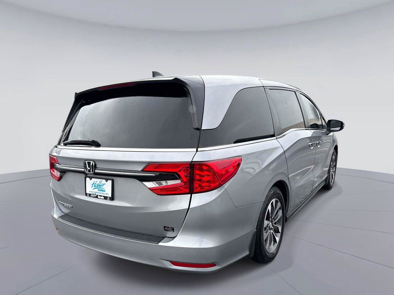 Certified 2023 Honda Odyssey EX-L image 4