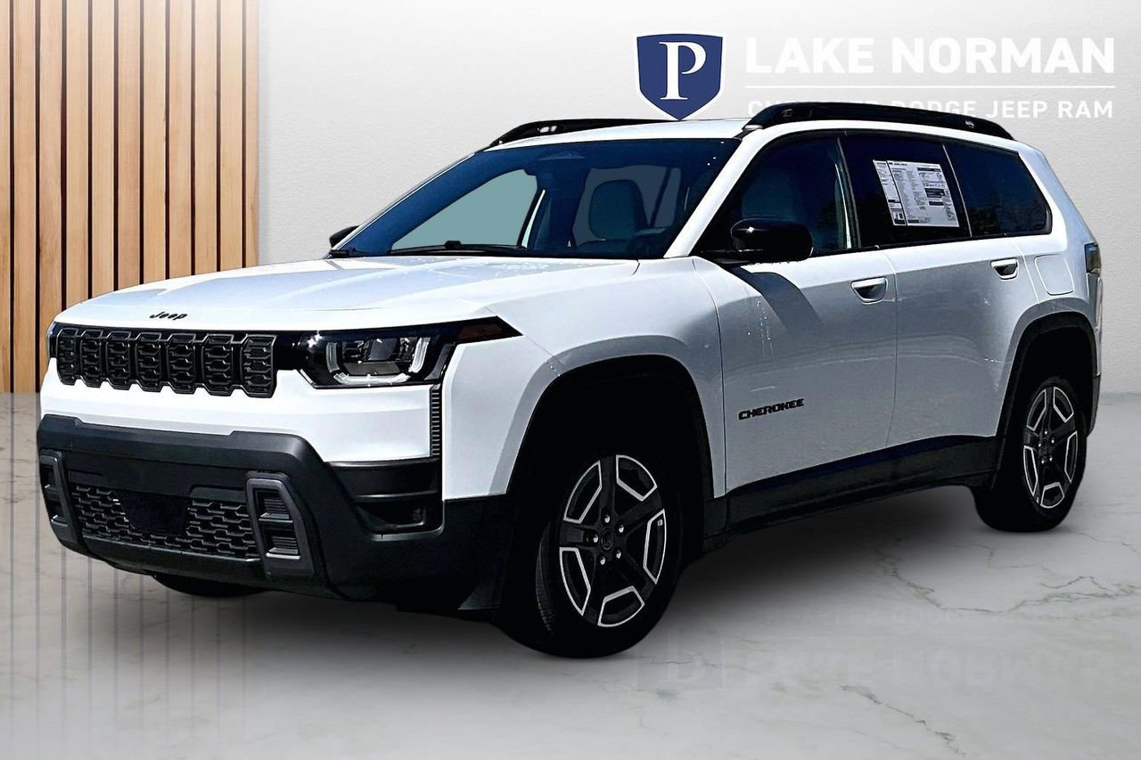 New 2026 Jeep Cherokee Laredo image 4
